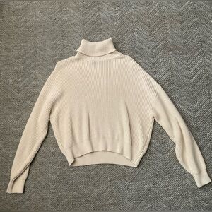 BRANDY MELVILLE KNIT CREAM SWEATER SIZE S
